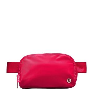 Lip Gloss Lululemon Belt Bag